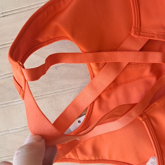 NWT DSG Ginger Orange Strappy Compression Sports Bra Moisture-Wicking 4-W - Picture 9 of 9